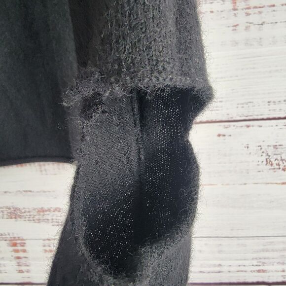 Skull Cashmere Sz XS Tyrone Sweater Top Cutout Slit Long Sleeve Black Goth Punk - Picture 10 of 11